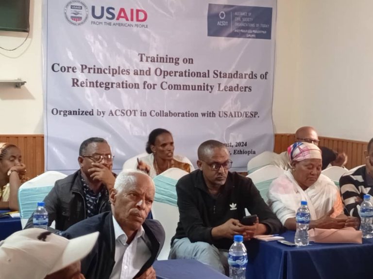 Community Leaders Gather for Two-Day Training on Reintegration Standards